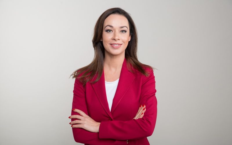 DR. KASIA JAGODZINSKA DR. KASIA JAGODZINSKA